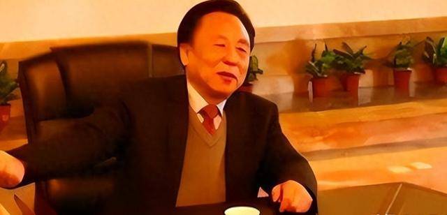 觉生下11个私生子75岁还在开枝散叶开元棋牌试玩在逃富豪10位情妇翻牌睡(图9)