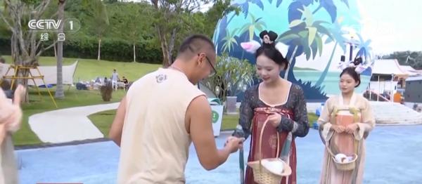 尚……盘点国庆中秋假期文旅消费新亮点ky开元棋牌红色游火热、文化游成时(图1) 尚……盘点国庆中秋假期文旅消费新亮点ky开元棋牌红色游火热、文化游成时(图1)