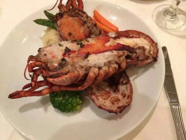 艳遇姐妹们的旅行也很精彩！开元棋牌app邮轮上没有(图18)