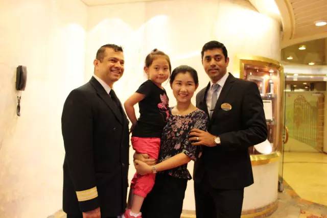 艳遇姐妹们的旅行也很精彩！开元棋牌app邮轮上没有(图12)